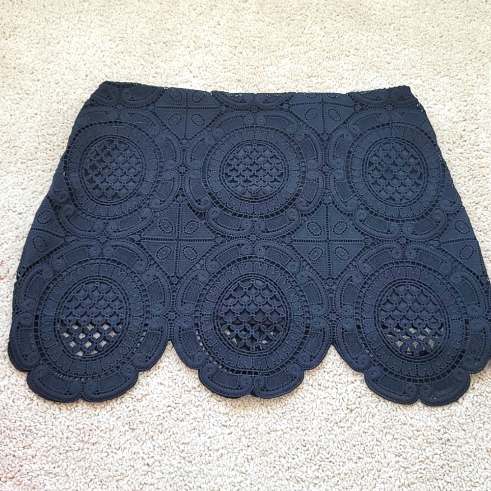 Lace Mini Skirt